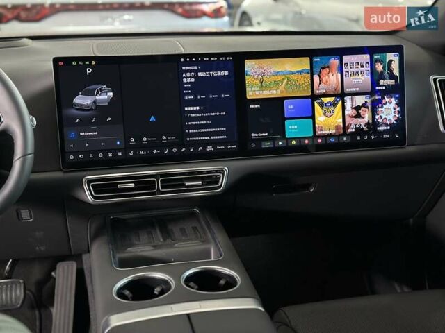 Сірий Li Auto L7, об'ємом двигуна 1.5 л та пробігом 1 тис. км за 72900 $, фото 14 на Automoto.ua