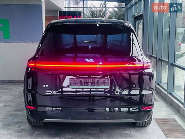 Чорний Li Auto L9, об'ємом двигуна 1.5 л та пробігом 1 тис. км за 75000 $, фото 3 на Automoto.ua
