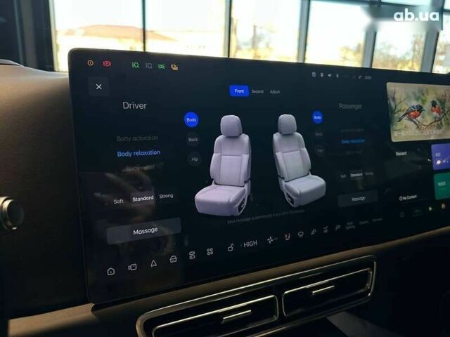 Li Auto L9, объемом двигателя 0 л и пробегом 1 тыс. км за 75000 $, фото 23 на Automoto.ua