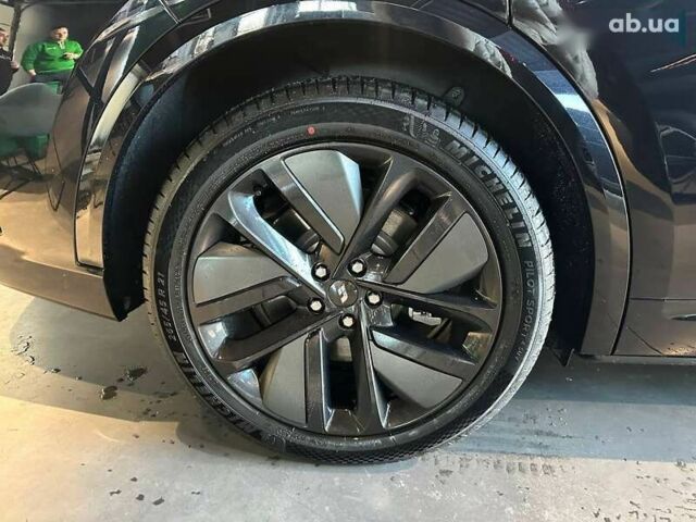 Li Auto L9, объемом двигателя 0 л и пробегом 1 тыс. км за 75000 $, фото 8 на Automoto.ua