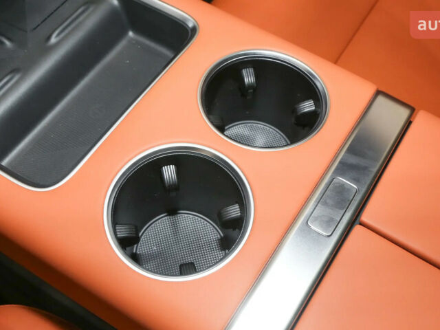 Li Auto L9, объемом двигателя 1.5 л и пробегом 0 тыс. км за 81650 $, фото 21 на Automoto.ua