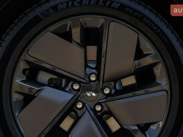 купить новое авто Li Auto L9 2025 года от официального дилера Автосалон ECODRIVE AUTO Київ Li Auto фото