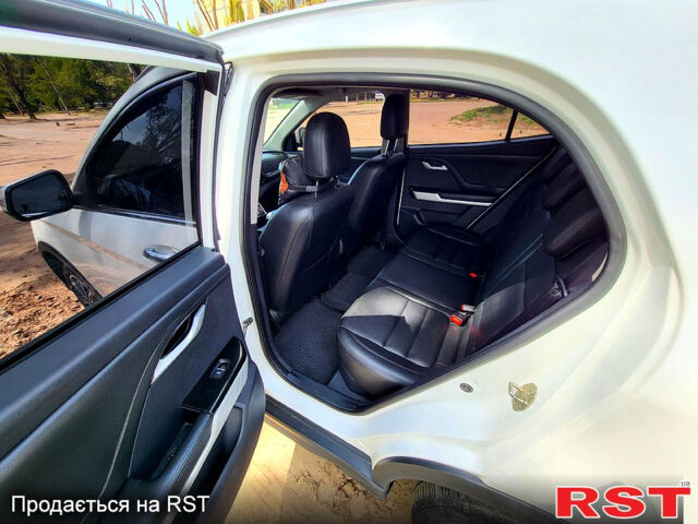 Link Tour K-One, объемом двигателя 96 л и пробегом 80 тыс. км за 7300 $, фото 5 на Automoto.ua