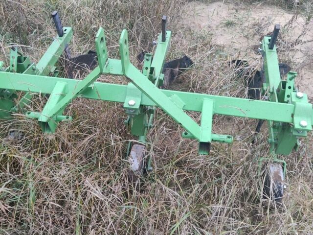 Синий Lovol FT 504-B, объемом двигателя 3.66 л и пробегом 200 тыс. км за 14500 $, фото 4 на Automoto.ua