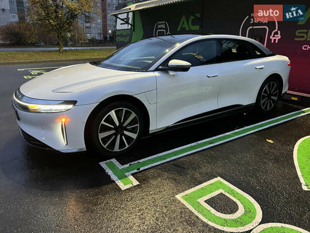 Lucid Air 2022 в Киеве на Automoto.ua Белый Lucid Air, объемом двигателя 0 л и пробегом 26 тыс. км за 57000 $, фото 3 на Automoto.ua