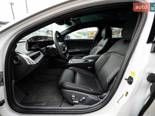 Белый Lucid Air, объемом двигателя 0 л и пробегом 10 тыс. км за 49950 $, фото 4 на Automoto.ua