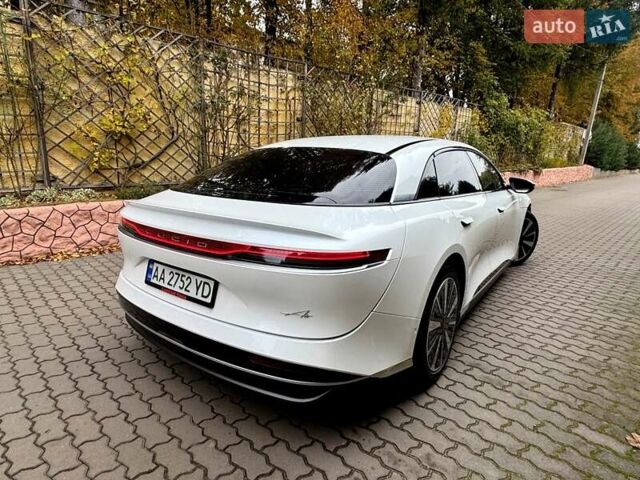 Белый Lucid Air, объемом двигателя 0 л и пробегом 5 тыс. км за 49999 $, фото 5 на Automoto.ua