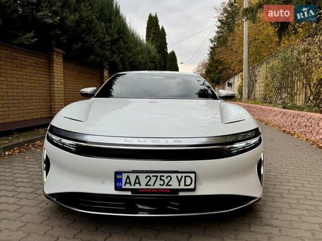 Белый Lucid Air, объемом двигателя 0 л и пробегом 5 тыс. км за 49999 $, фото 13 на Automoto.ua