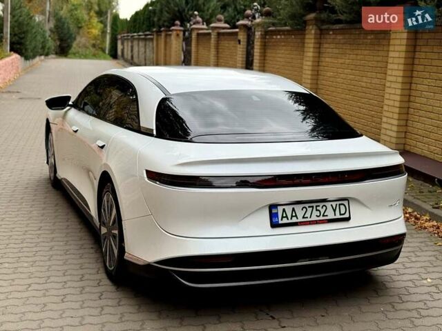 Белый Lucid Air, объемом двигателя 0 л и пробегом 5 тыс. км за 49999 $, фото 11 на Automoto.ua