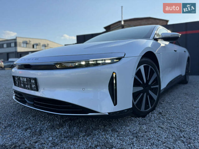 Белый Lucid Air, объемом двигателя 0 л и пробегом 8 тыс. км за 41990 $, фото 8 на Automoto.ua