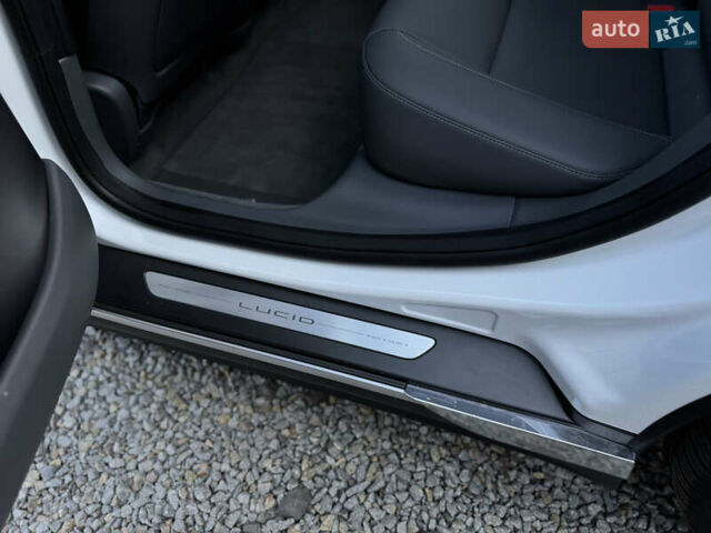Белый Lucid Air, объемом двигателя 0 л и пробегом 8 тыс. км за 41990 $, фото 47 на Automoto.ua