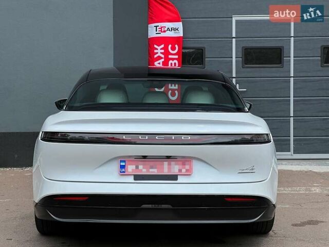 Білий Lucid Air, об'ємом двигуна 0 л та пробігом 13 тис. км за 43999 $, фото 8 на Automoto.ua