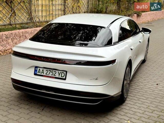 Белый Lucid Air, объемом двигателя 0 л и пробегом 5 тыс. км за 49999 $, фото 9 на Automoto.ua