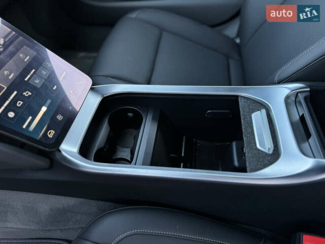 Белый Lucid Air, объемом двигателя 0 л и пробегом 8 тыс. км за 41990 $, фото 33 на Automoto.ua