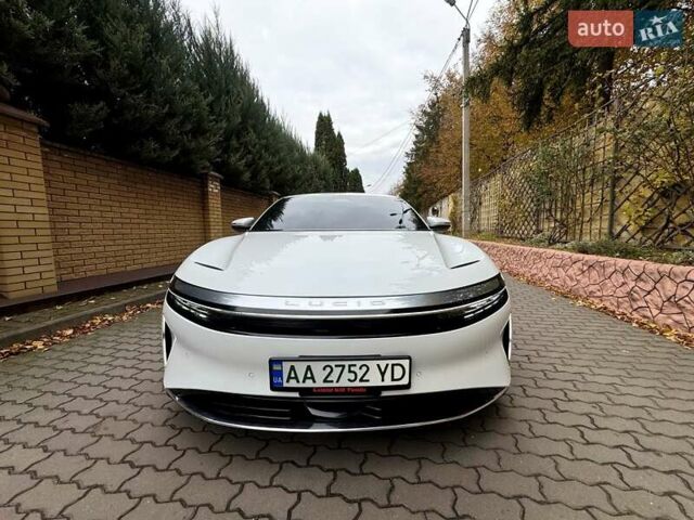 Белый Lucid Air, объемом двигателя 0 л и пробегом 5 тыс. км за 49999 $, фото 1 на Automoto.ua