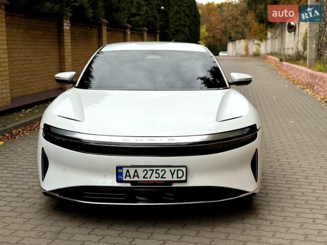 Белый Lucid Air, объемом двигателя 0 л и пробегом 5 тыс. км за 49999 $, фото 7 на Automoto.ua