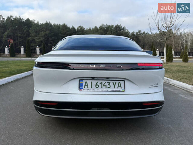 Белый Lucid Air, объемом двигателя 0 л и пробегом 11 тыс. км за 45500 $, фото 5 на Automoto.ua