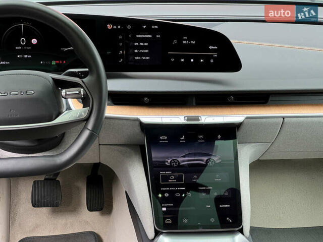 Білий Lucid Air, об'ємом двигуна 0 л та пробігом 13 тис. км за 43999 $, фото 25 на Automoto.ua