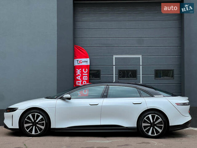 Білий Lucid Air, об'ємом двигуна 0 л та пробігом 13 тис. км за 43999 $, фото 5 на Automoto.ua