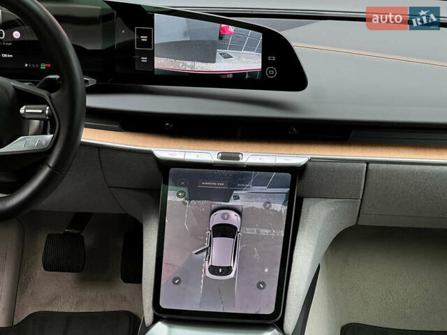 Білий Lucid Air, об'ємом двигуна 0 л та пробігом 13 тис. км за 43999 $, фото 26 на Automoto.ua
