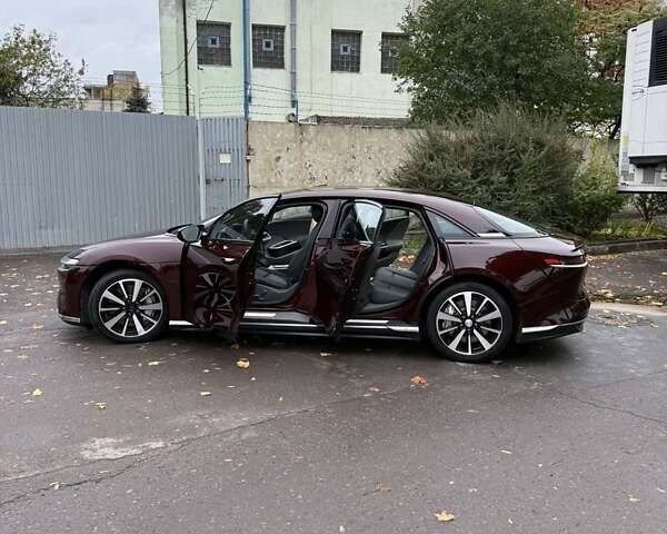 Коричневий Lucid Air, об'ємом двигуна 0 л та пробігом 700 тис. км за 32000 $, фото 12 на Automoto.ua
