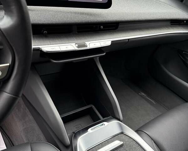 Коричневий Lucid Air, об'ємом двигуна 0 л та пробігом 700 тис. км за 32000 $, фото 1273 на Automoto.ua