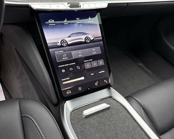 Коричневий Lucid Air, об'ємом двигуна 0 л та пробігом 700 тис. км за 32000 $, фото 1880 на Automoto.ua