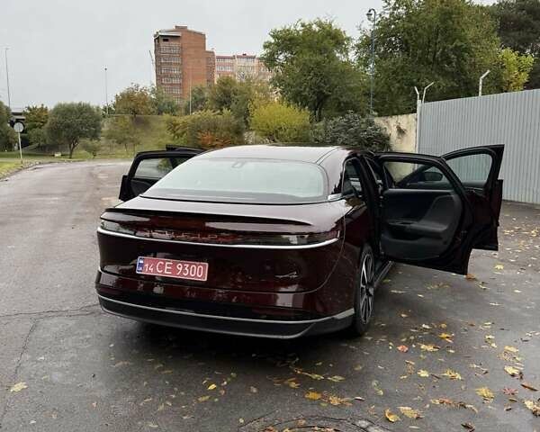 Коричневий Lucid Air, об'ємом двигуна 0 л та пробігом 700 тис. км за 32000 $, фото 10 на Automoto.ua