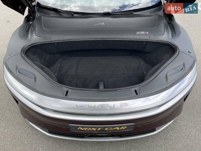 Красный Lucid Air, объемом двигателя 0 л и пробегом 5 тыс. км за 52900 $, фото 62 на Automoto.ua