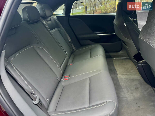Красный Lucid Air, объемом двигателя 0 л и пробегом 12 тыс. км за 45000 $, фото 14 на Automoto.ua