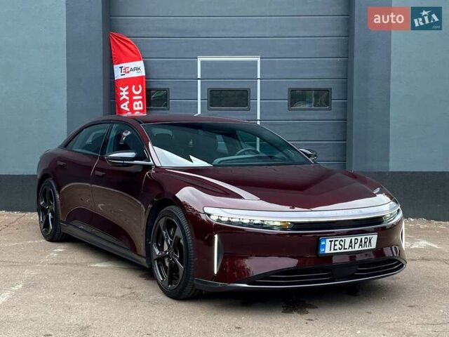 Червоний Lucid Air, об'ємом двигуна 0 л та пробігом 11 тис. км за 47000 $, фото 11 на Automoto.ua