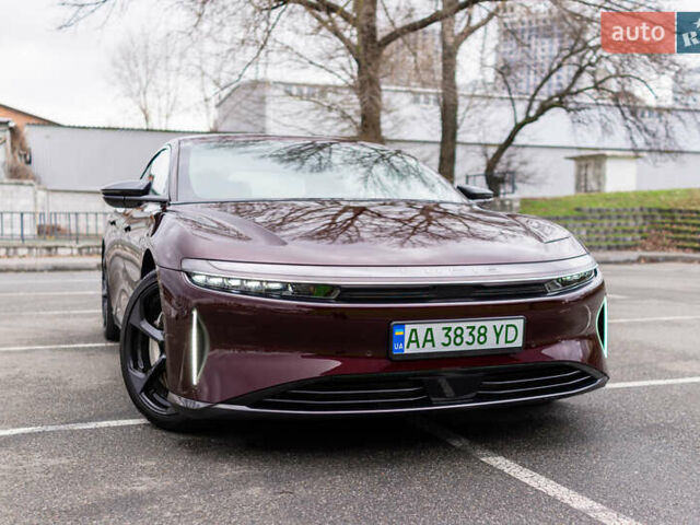 Красный Lucid Air, объемом двигателя 0 л и пробегом 9 тыс. км за 49800 $, фото 2 на Automoto.ua