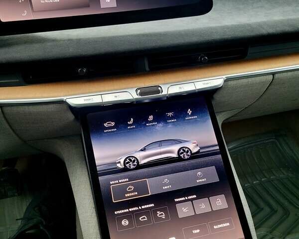 Серый Lucid Air, объемом двигателя 0 л и пробегом 15 тыс. км за 54999 $, фото 46 на Automoto.ua