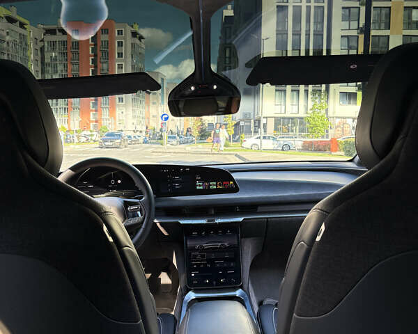 Сірий Lucid Air, об'ємом двигуна 0 л та пробігом 54 тис. км за 54000 $, фото 13 на Automoto.ua