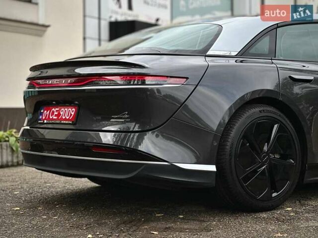 Серый Lucid Air, объемом двигателя 0 л и пробегом 11 тыс. км за 70900 $, фото 7 на Automoto.ua
