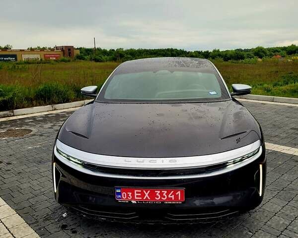Серый Lucid Air, объемом двигателя 0 л и пробегом 15 тыс. км за 54999 $, фото 5 на Automoto.ua