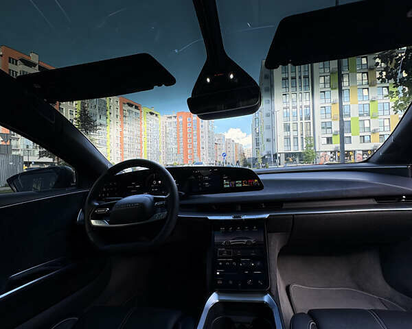 Сірий Lucid Air, об'ємом двигуна 0 л та пробігом 54 тис. км за 54000 $, фото 9 на Automoto.ua