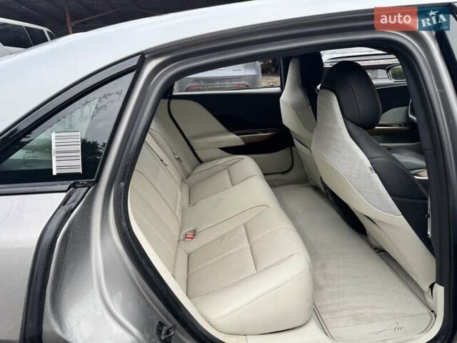 Сірий Lucid Air, об'ємом двигуна 0 л та пробігом 6 тис. км за 35900 $, фото 43 на Automoto.ua