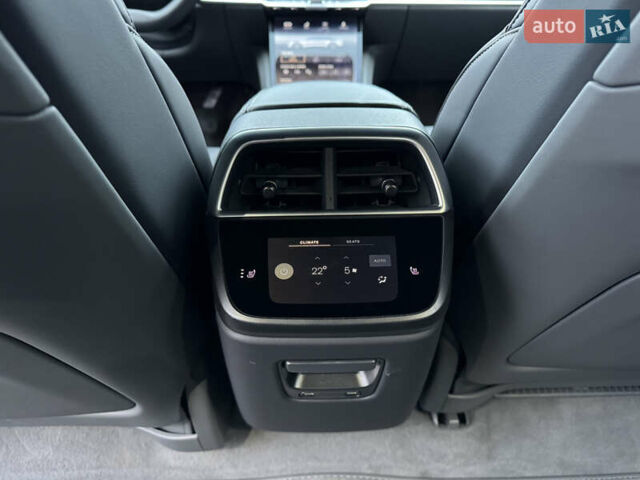 Сірий Lucid Air, об'ємом двигуна 0 л та пробігом 5 тис. км за 41500 $, фото 44 на Automoto.ua