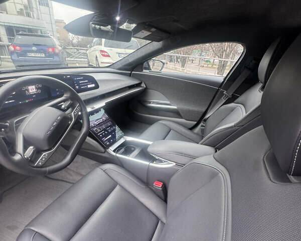 Серый Lucid Air, объемом двигателя 0 л и пробегом 30 тыс. км за 43500 $, фото 10 на Automoto.ua