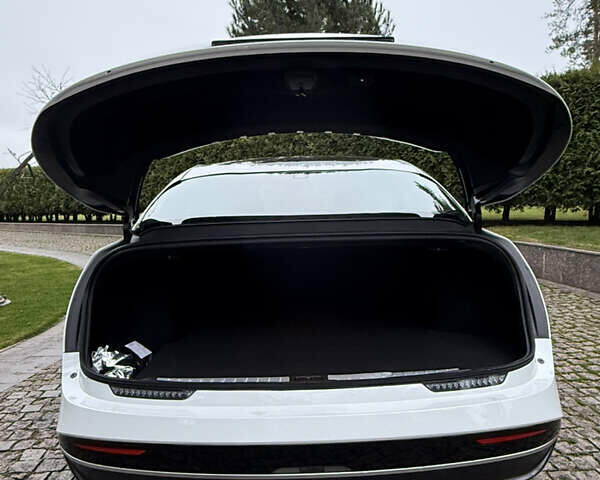 Синий Lucid Air, объемом двигателя 0 л и пробегом 52 тыс. км за 41500 $, фото 6 на Automoto.ua