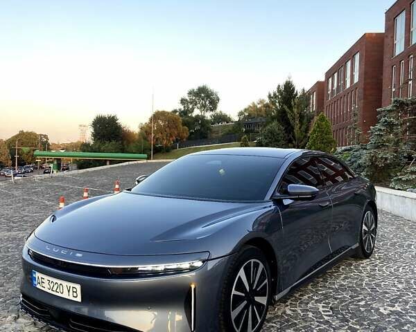 Синий Lucid Air, объемом двигателя 0 л и пробегом 10 тыс. км за 39000 $, фото 2 на Automoto.ua