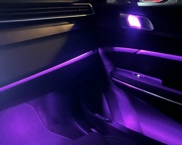 Синій Lynk & Co 01, об'ємом двигуна 1.48 л та пробігом 80 тис. км за 26900 $, фото 41 на Automoto.ua