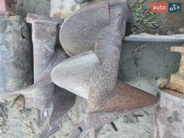 Желтый MAIT HR, объемом двигателя 4.7 л и пробегом 20 тыс. км за 99285 $, фото 2 на Automoto.ua