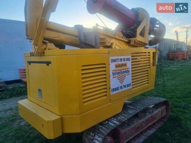 Желтый MAIT HR, объемом двигателя 4.7 л и пробегом 20 тыс. км за 99285 $, фото 5 на Automoto.ua