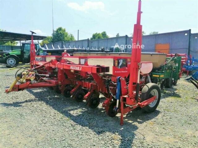 Красный Mascar Другая, объемом двигателя 0 л и пробегом 0 тыс. км за 19767 $, фото 2 на Automoto.ua