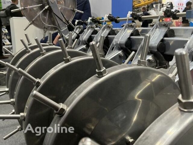 Коричневий MaxiMarin Другая, об'ємом двигуна 0 л та пробігом 0 тис. км за 25581 $, фото 10 на Automoto.ua