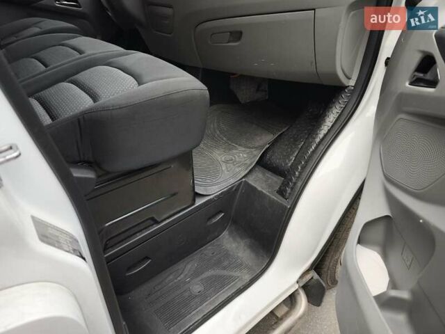 Белый Maxus Deliver 9, объемом двигателя 0 л и пробегом 74 тыс. км за 32999 $, фото 19 на Automoto.ua