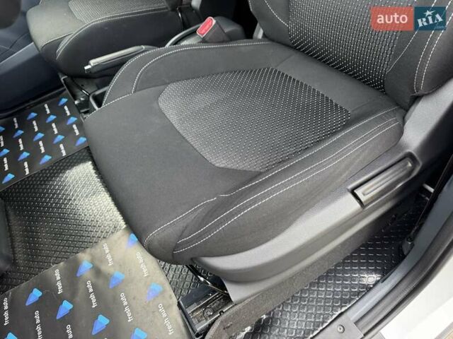 Белый Maxus e-Deliver 3, объемом двигателя 0 л и пробегом 23 тыс. км за 19400 $, фото 18 на Automoto.ua