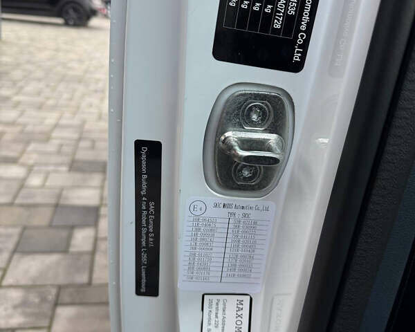 Белый Maxus e-Deliver 3, объемом двигателя 0 л и пробегом 22 тыс. км за 19900 $, фото 14 на Automoto.ua